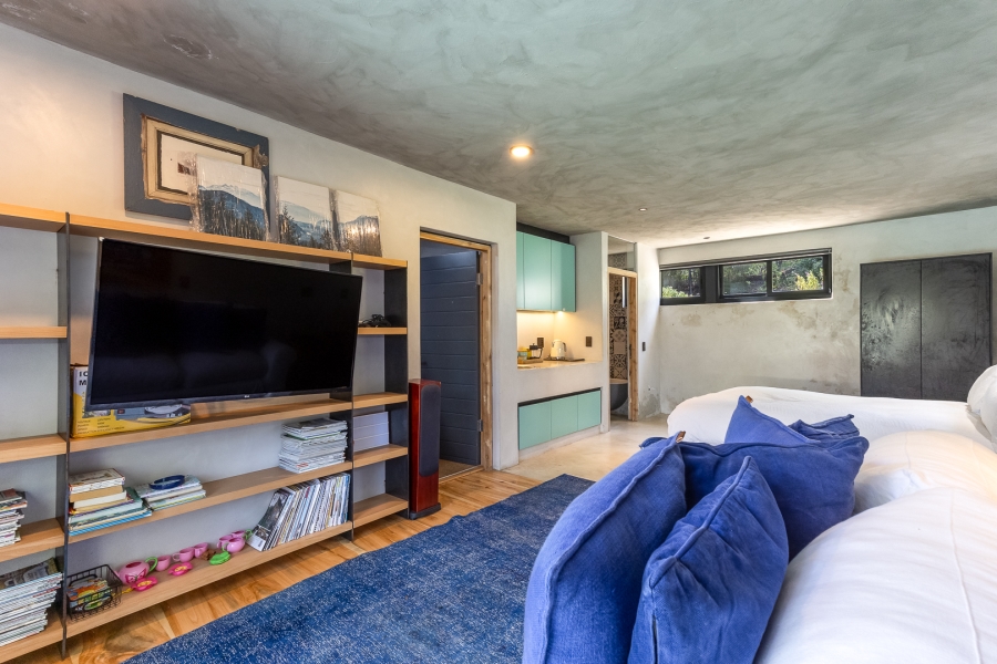 7 Bedroom Property for Sale in Brandwacht Western Cape